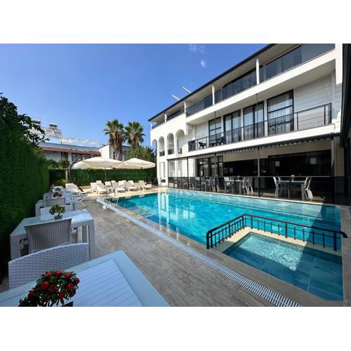 Jest Hotel