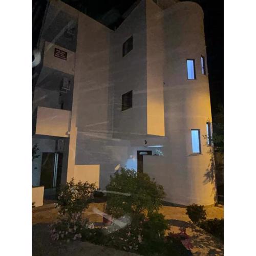 Jeti Guesthouse