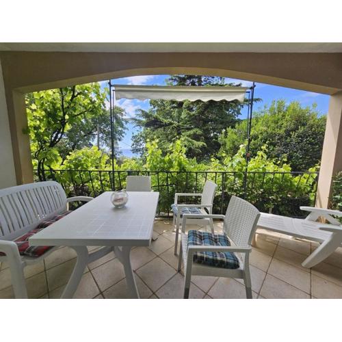 J&J - Apartment 50 m from the beach