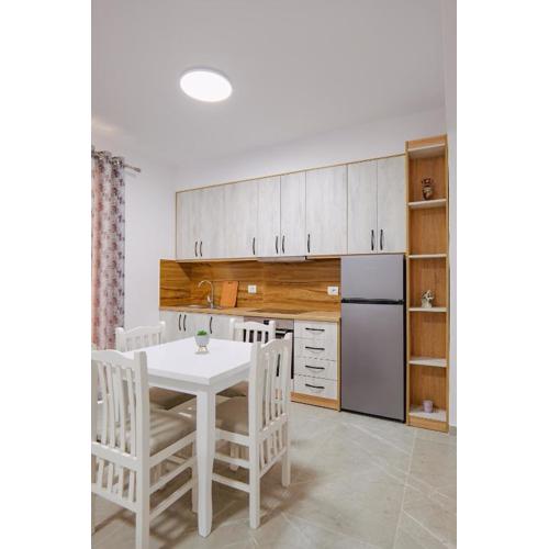 J&M Luxury Apartments Saranda 2