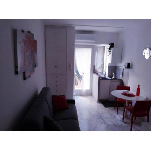 Joanna House - JApartments