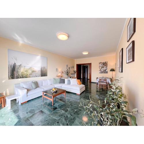 JOIVY Apartment in Rapallo with gulf view