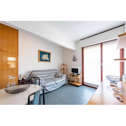 JOIVY Cosy flat with terrace near Rapallo Castle