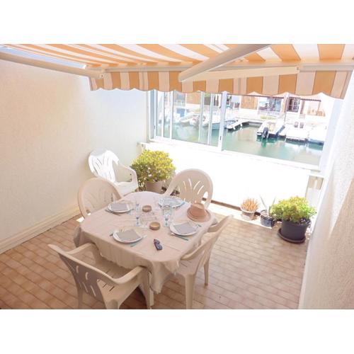 Joli 2 pièces à 200m des plages avec terrasse et parking - FR-1-338-163