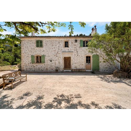 Joli gîte dans les collines