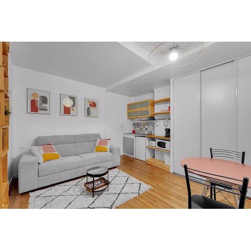 Joli studio rénové avec terrasse
