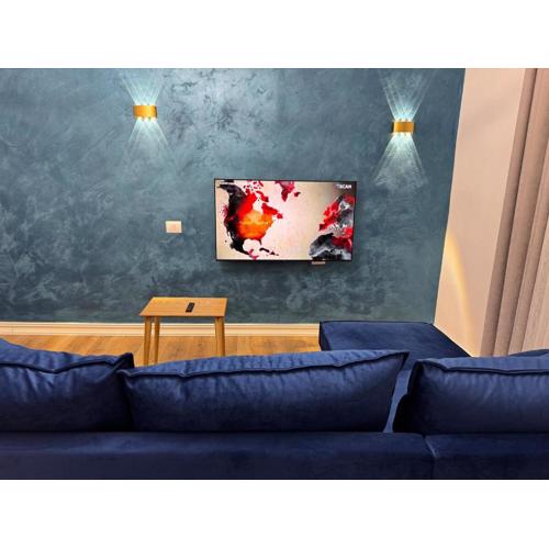 Jona city center bedroom, living room and free parking