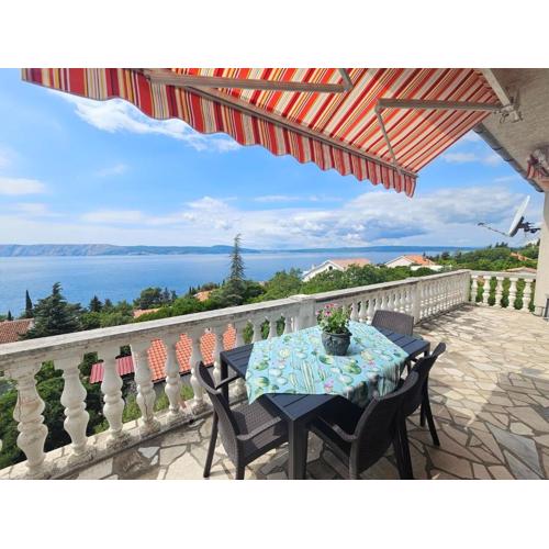 JOVANA NV - Apartment with balcony with sea view