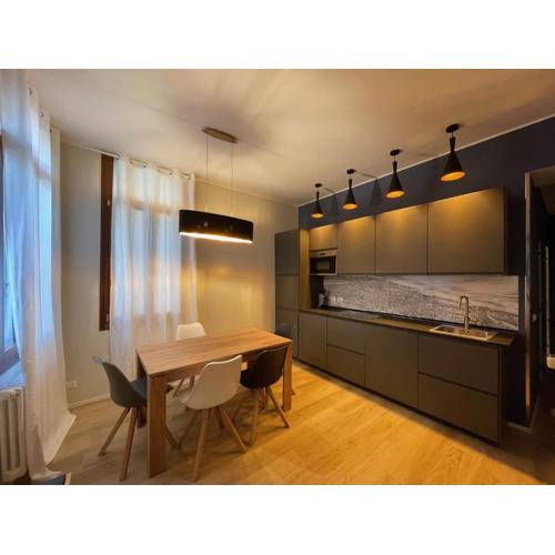 Joy Luxury Suite Barbaria