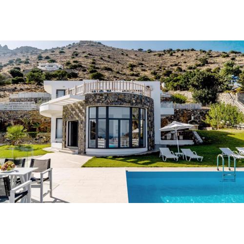 Joy of the Sea villa