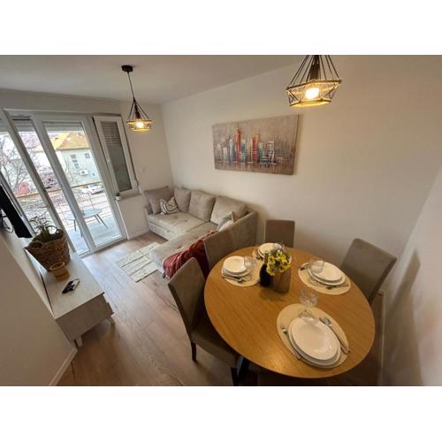 Julia Apartment
