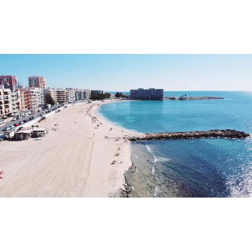 Julia playa los locos apartamento