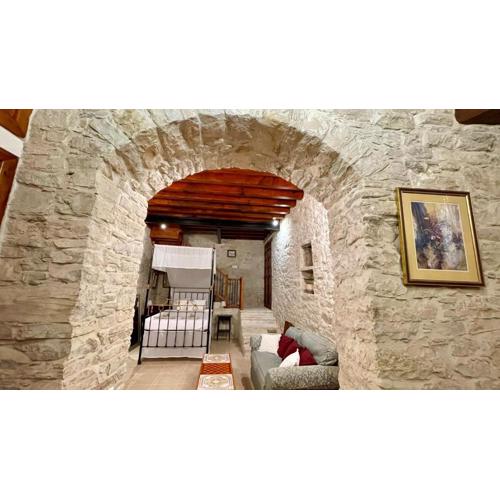 Juliet Suite by TrulyCyprus