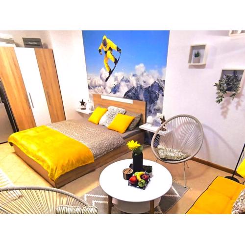 JUMP to Bansko LUXURY STUDIO in SPA resort incl wellness