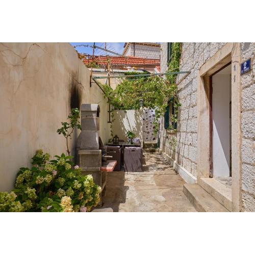 Just a step to the Old city gates
