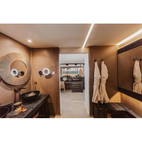 Kaliva Suites - Adults Only