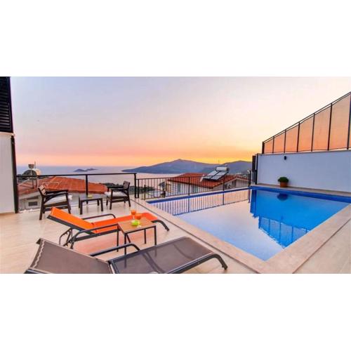 Kalkan 1 Bedroom Seaview Villa 1762