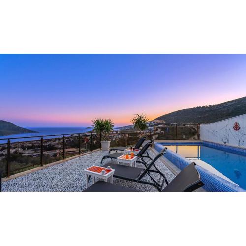 Kalkan 3 Bedroom Apartment - 7760