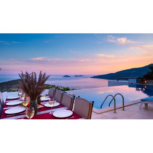 Kalkan 6 Bedroom Villa - 1078