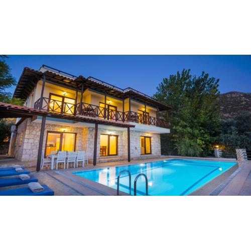Kalkan 6 Bedroom Villa 7299