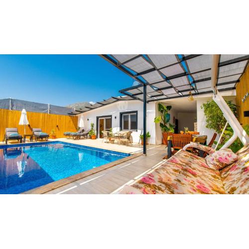 Kalkan Ulugol 2 Bedroom Villa 4308