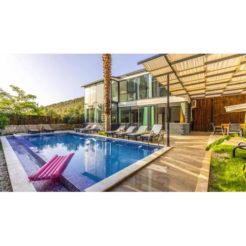 Kalkan Ulugol 4 Bedroom Villa 7343