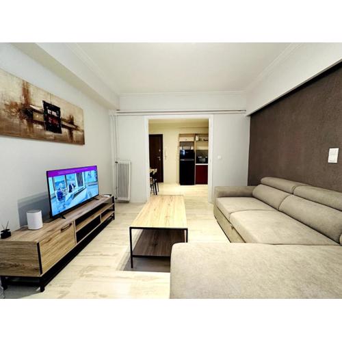 Kallimarmaron Central Apartment- Fast WiFi 100Mbps