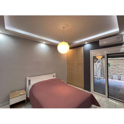 Kallithea Gripari Modern Apartment