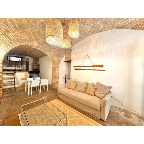 Kalma Arched Loft - Unique Brick Vault in City Heart