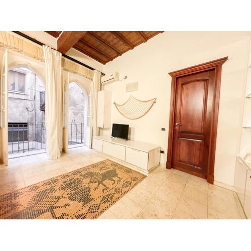 Kalma Via Manno - Central Stay with Stone Walls & Private Cinema
