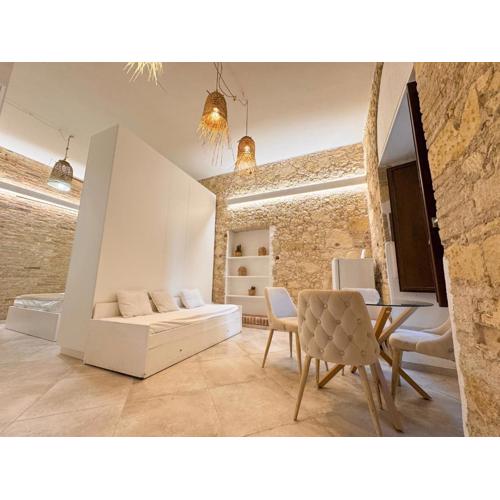 Kalma Villanova - Stone Elegance in the Old Town