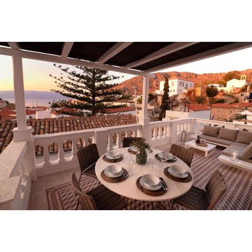 Kalon Villa -The Heart of Hydra