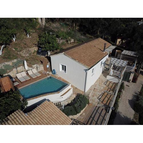 Kalyva Country House, with private beach and pool