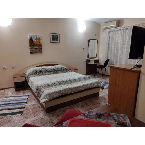 Kamelya Guest Studio