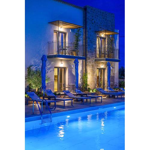 Kannas Mani Luxury Suites -Adults Friendly 14 Plus
