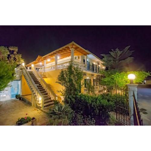Kapetanios Luxury