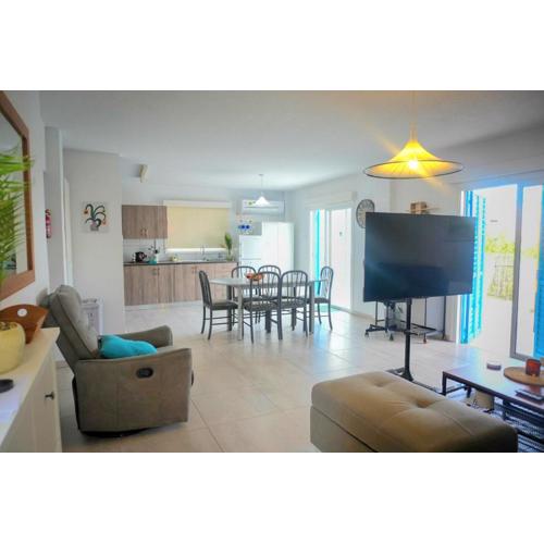 Kapparis Avenue Beach Apartment