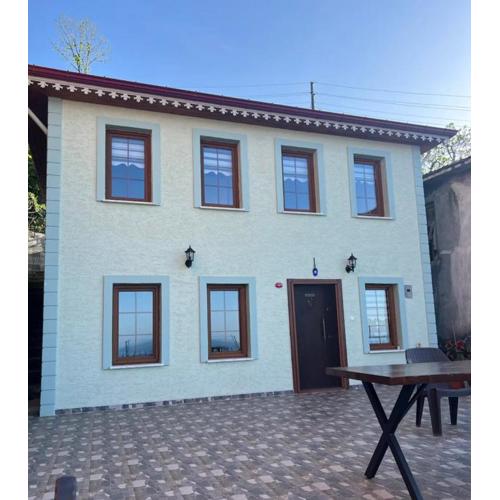Karadeniz Aile Evi