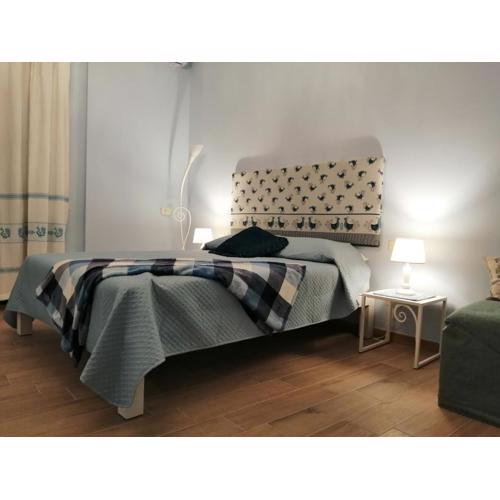Karaly - Casa vacanze posto auto/moto