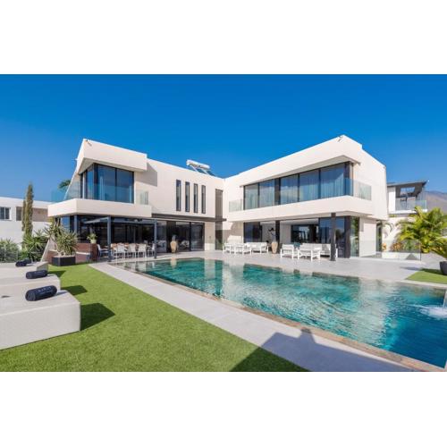 Karat Villa Serendibita
