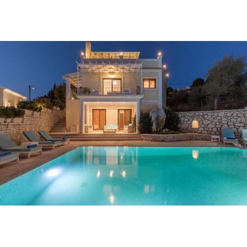 Kassiopi View Villas-Corfu-Villa Eleni,4 bedrooms,large private pool,prime location