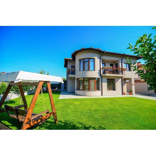 KATERINA guest house
