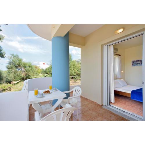 Katerina Rooms Agii Apostoloi