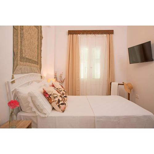 Katoi House - Central Skyros Village