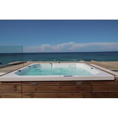 Kavo Seaside Luxury Apartment