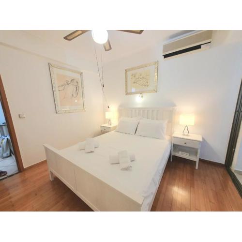 Kavouri Seaside 85sqm Apartment 5\