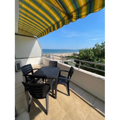 Kaya Sea View apartment center