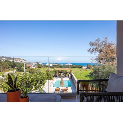 KaYa SeaView Residence