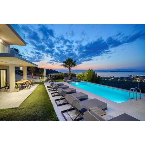 Kefi Luxury Villas