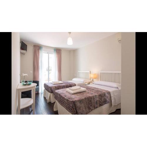 Kentia Rooms